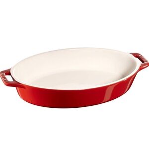 Staub NWOT 12” Ceramic Oval Baking Dish